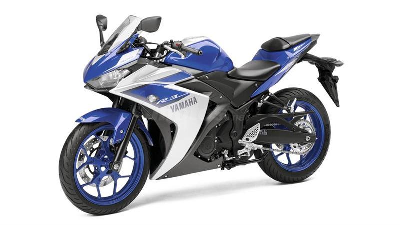 YAMAHA YZF-R3 321 de color AZUL PLATA del año 2015 con 1km Madrid ...