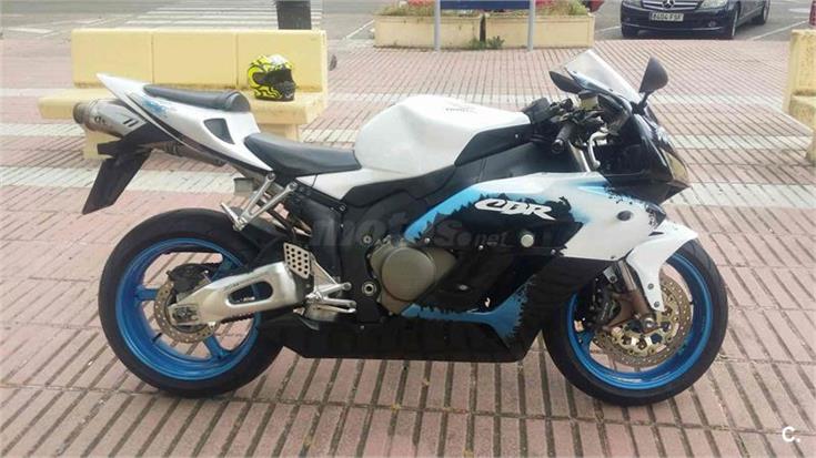VENDO CBR 1000RR MADRID vendo cbr 1000rr madrid: