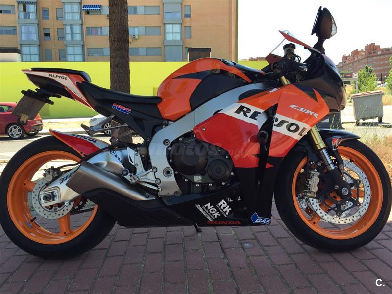 Moto honda cbr1000rr fireblade repsol #7