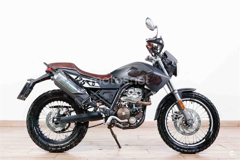 Naked Um Scrambler En Valencia Motos Net