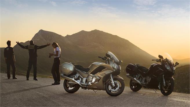 Novedad 2013: Yamaha FJR 1300 S/ AS