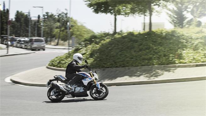 BMW G 310 R: Pequeño gran inicio