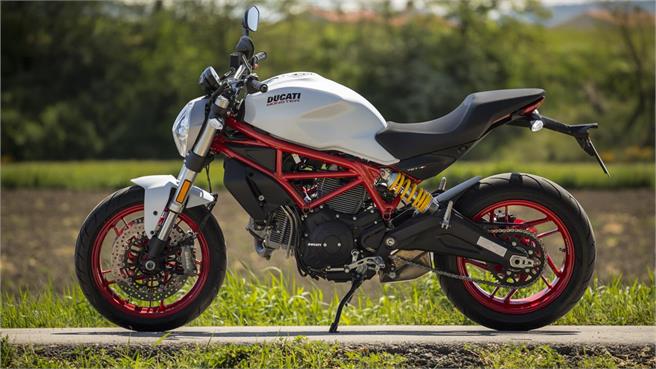 Ducati Monster 797 2017 prueba