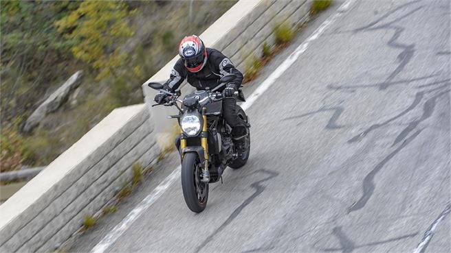 Ducati Monster 1200 S 2017