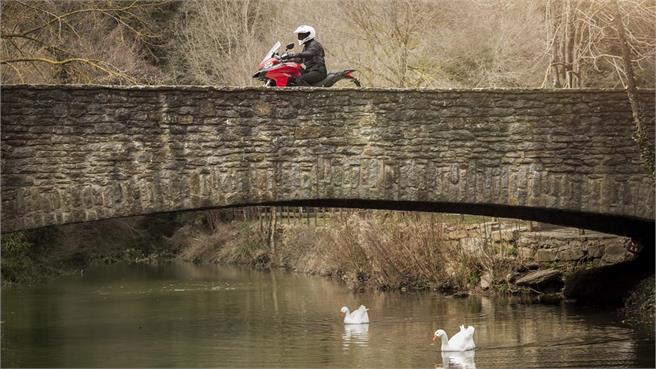 Ducati Multistrada 950: Vibrante