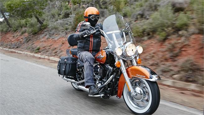 Harley Davidson Heritage Softail Classic