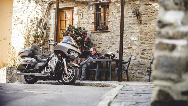 Harley Davidson Road Glide Ultra