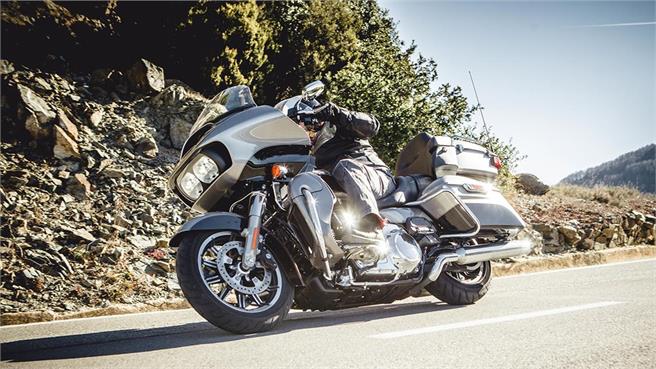 Harley Davidson Road Glide Ultra