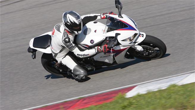 Presentación CBR1000 RR