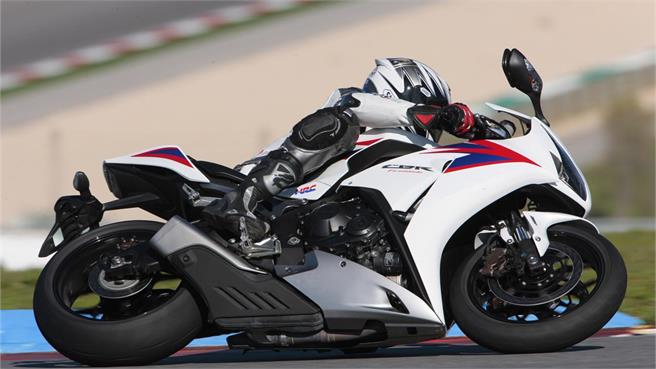 Presentación CBR1000 RR
