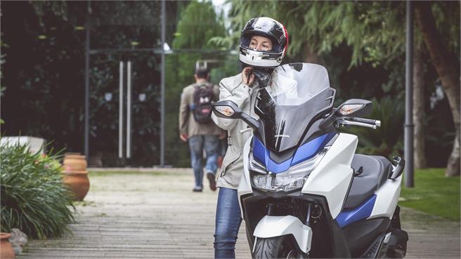 Honda Forza 125