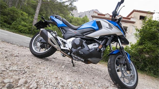 Honda NC750X DCT 2016