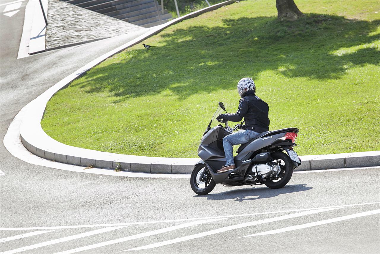 Honda pcx motos net #6