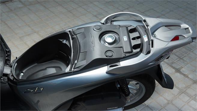 Honda Scoopy SH125i