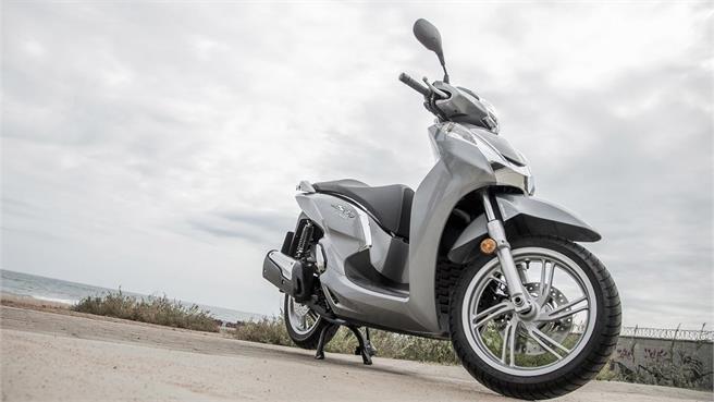 Honda Scoopy SH300i