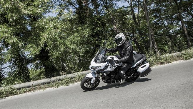 Kawasaki Versys 650 Tourer Plus ABS