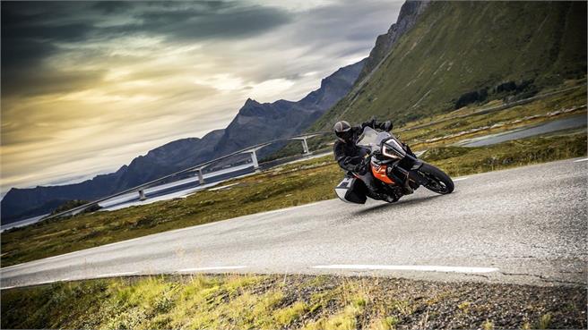 KTM Orange Days Mayo 2017