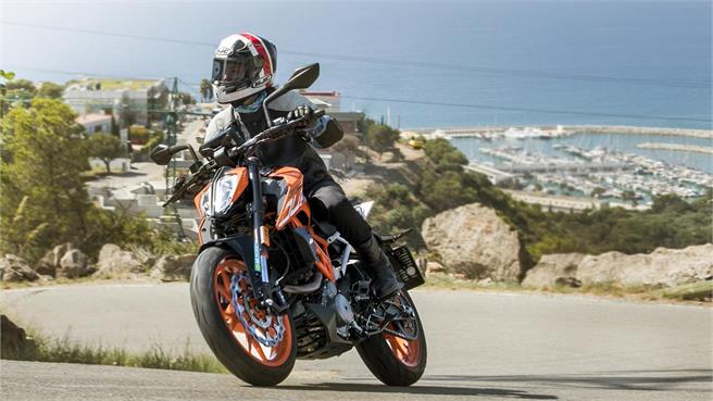 KTM 390 Duke: El A2 con más personalidad