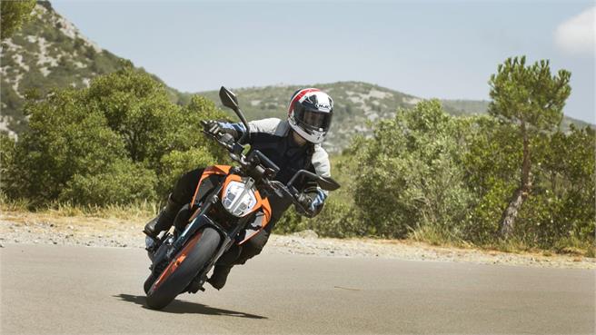 KTM 390 Duke: El A2 con más personalidad