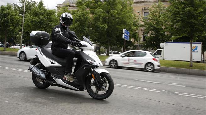 Kymco Agility City 125 2016 presentación