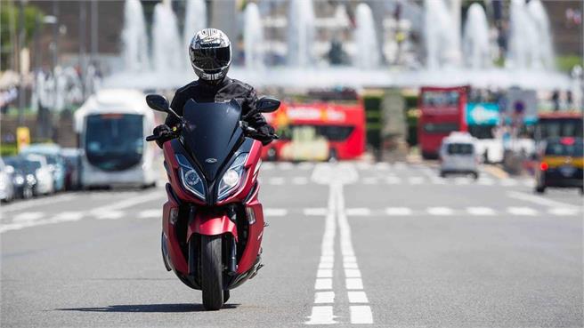Kymco K-XCT 300i ABS