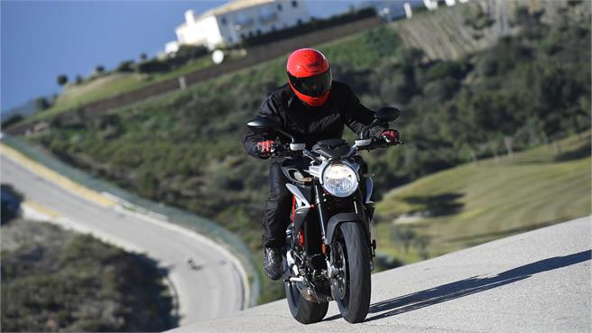 MV Agusta Brutale 800
