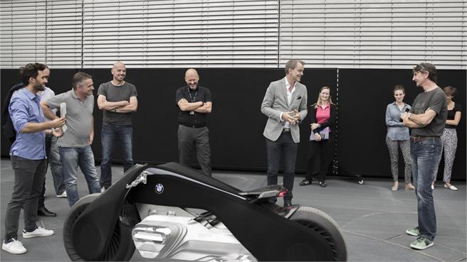 BMW Motorrad VISION NEXT100