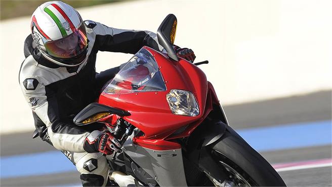 Coppa F3 MV Agusta: SuperSport Passion