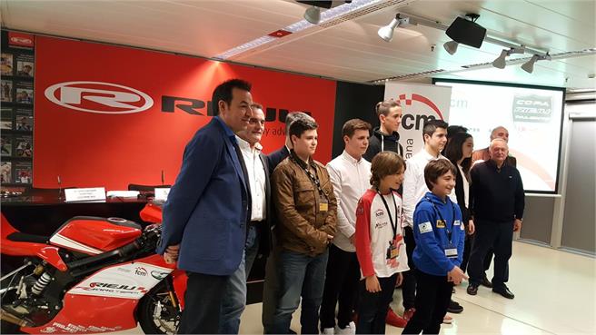 FCM con Rieju: promoción de pilotos