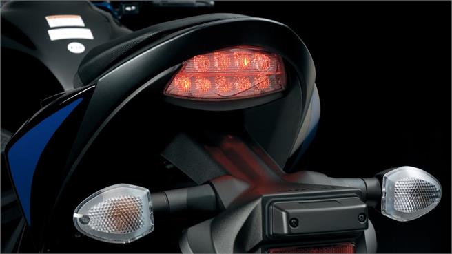 Suzuki GSX-S 750: A imagen de la 1000