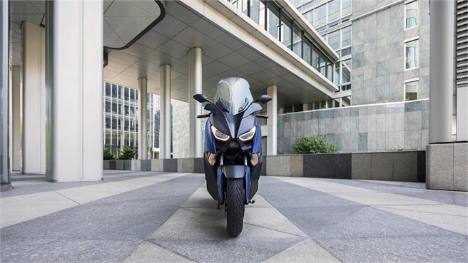 Yamaha X-MAX 400: fichaje renovado 2018