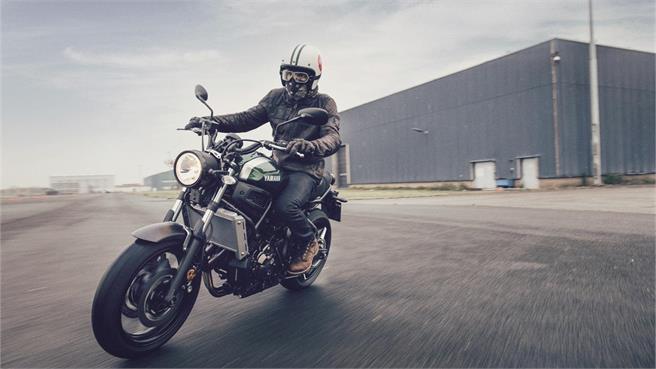 Yamaha XSR700