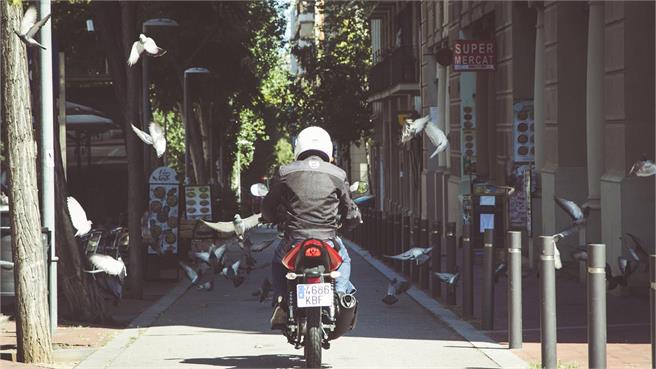 Yamaha YS125: Aspiraciones moteras