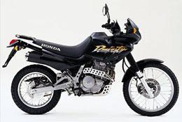 Honda NX 650 Dominator, historia, modelos y evolución