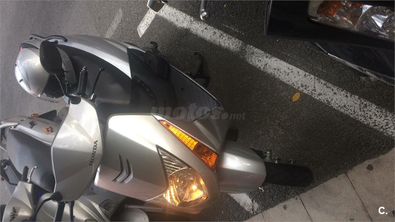 HONDA Lead 100