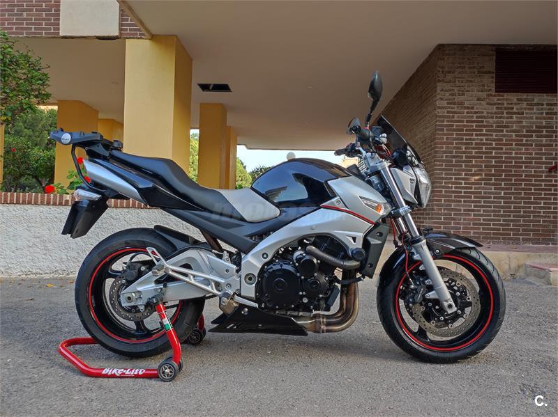 Naked SUZUKI GSR 600 (2008) - 2500 € en Alicante | Motos.net.
