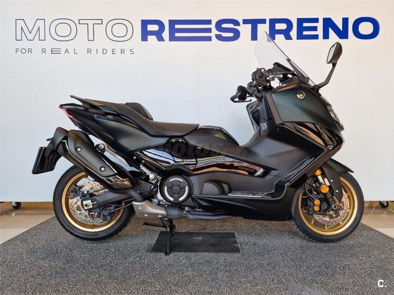 Scooter +125cc YAMAHA TMAX (2022) 15.495 € en Alicante