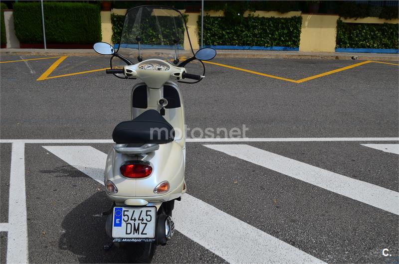 sinsonte preocupación Cereza Motos VESPA et4 125 de segunda mano y ocasión, venta de motos usadas |  Motos.net