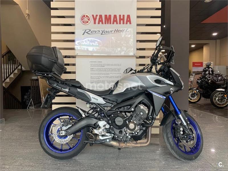 1 Motos YAMAHA mt-09 abs tracer de segunda mano y ocasión, venta de motos  usadas en Toledo 