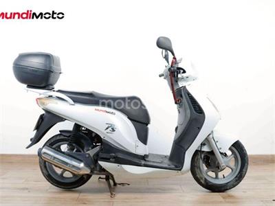 Diplomático Amado Guijarro Motos Scooter de segunda mano y ocasión, venta de motos usadas | Motos.net
