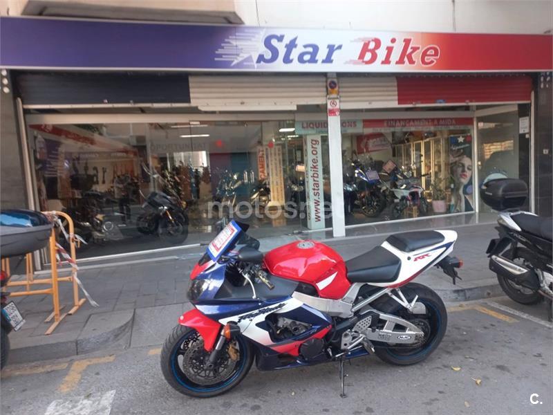 Sport HONDA CBR 900RR FIREBLADE (2002) 3390 € en Barcelona Sport HONDA CBR 900RR FIREBLADE (2002) 3390 € en Barcelona
