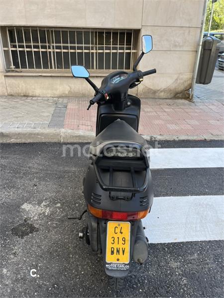 1 Motos KYMCO dj r 50 de segunda mano y ocasión, venta de motos usadas en  Madrid 