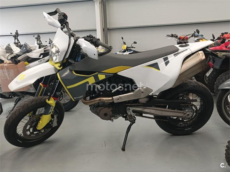 1 Motos HUSQVARNA 701 supermoto de segunda mano y ocasión, venta de motos  usadas en Cantabria 