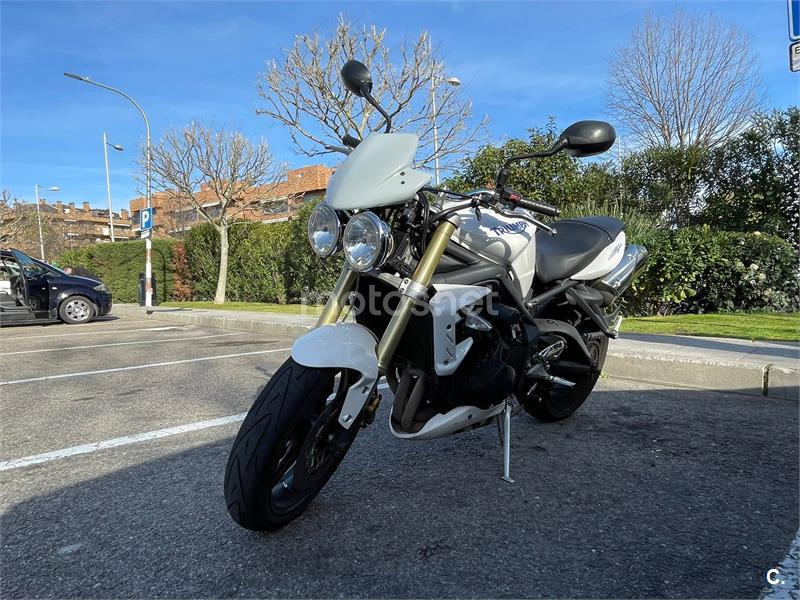 Naked TRIUMPH STREET TRIPLE En Madrid Motos Net