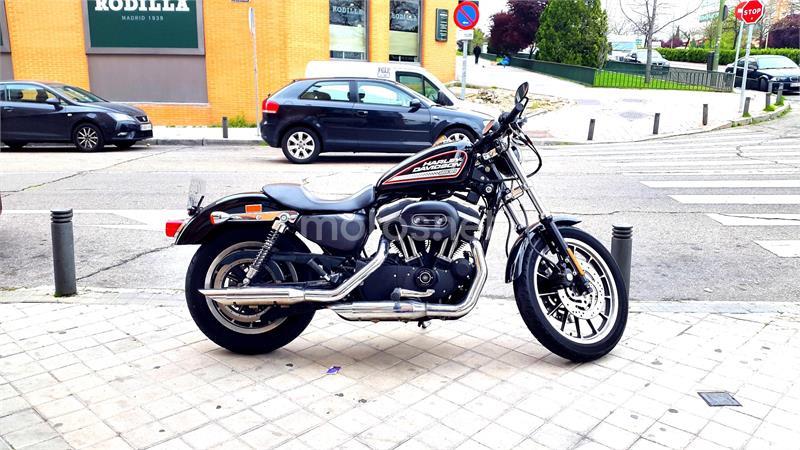 HARLEY DAVIDSON Sportster 883R