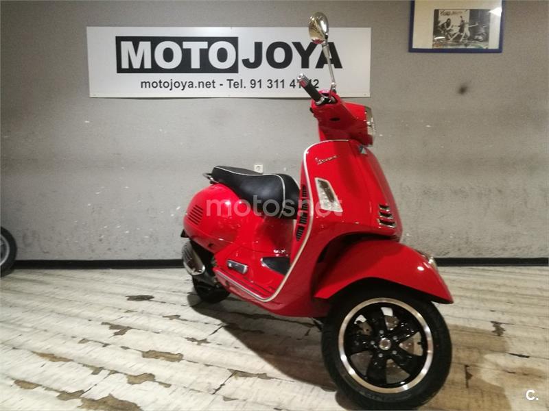 1 Motos VESPA gts 300 ie supersport de segunda mano y ocasión, venta de  motos usadas en Madrid 