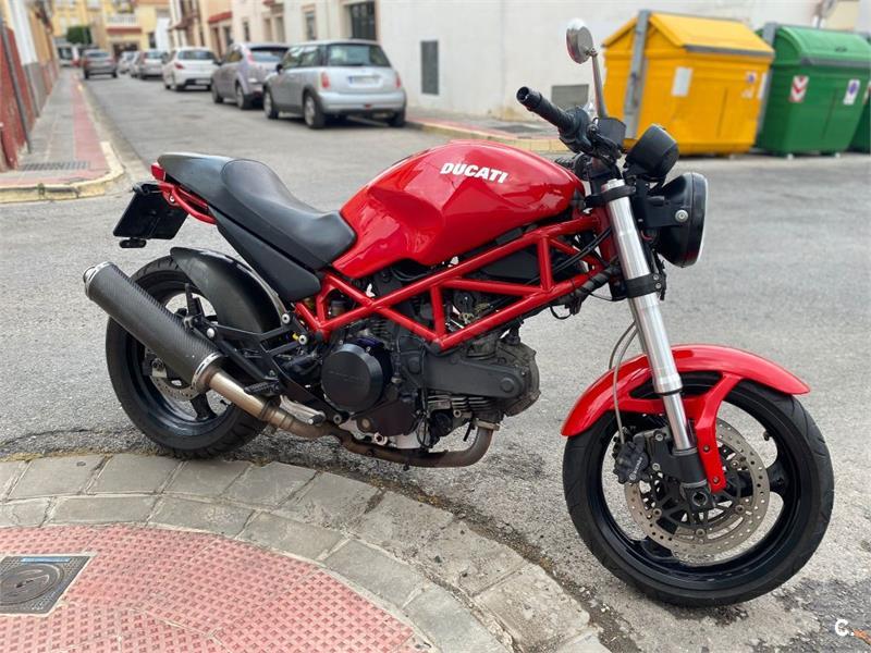 DUCATI MONSTER 695