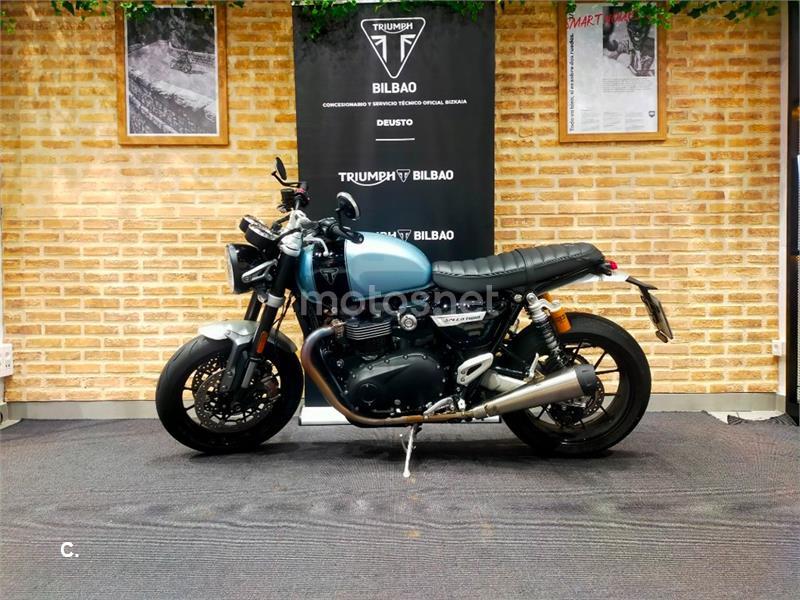 TRIUMPH Speed Twin 1200