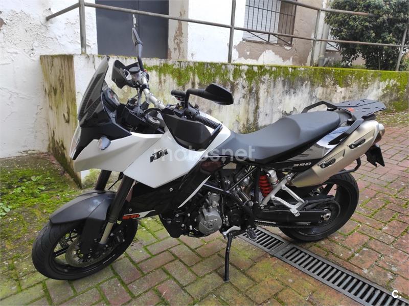 KTM 990 SUPERMOTO T