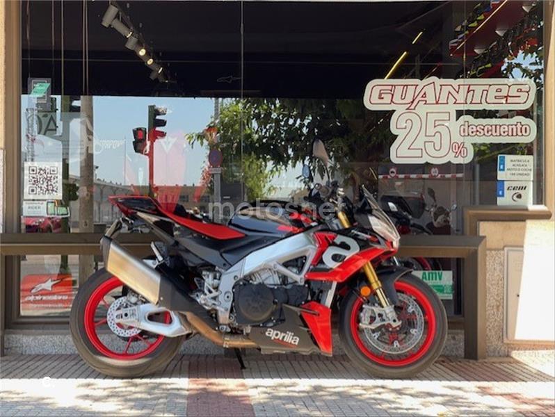 APRILIA Tuono V4 1100 Factory